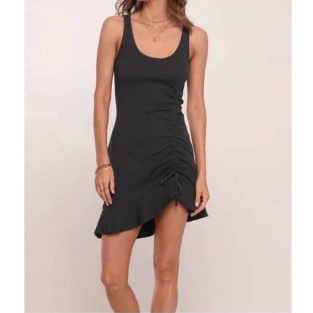 Tori heartloom dress- Elegant Black Sleeveless Dress